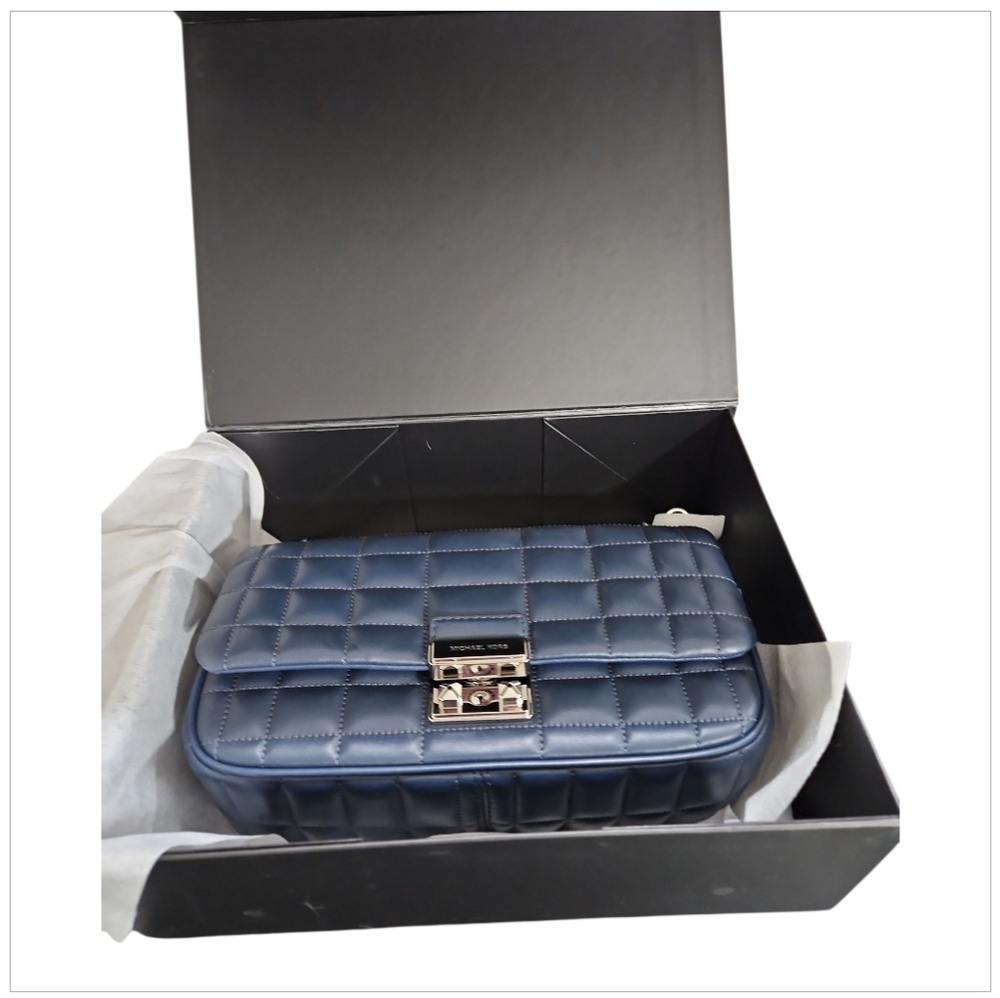 NWOT Michael Kors Quilted Leather Shoulder Bag - Picture 9 of 10